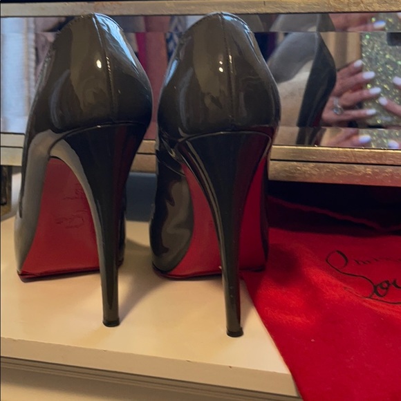 COPY - Christian Louboutin Rolando’s